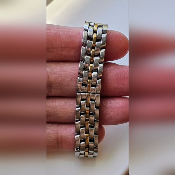 🇺🇸 2004 USA Olympic Hamilton ladies watch. Great collector item. - Picture 10 of 16